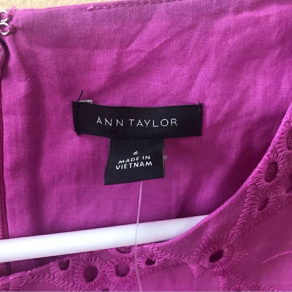 Ann Taylor Top - Picture 2 of 6